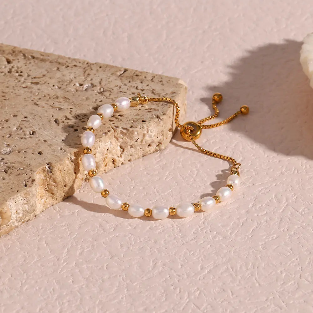 Pulsera elegante y romántica de perlas