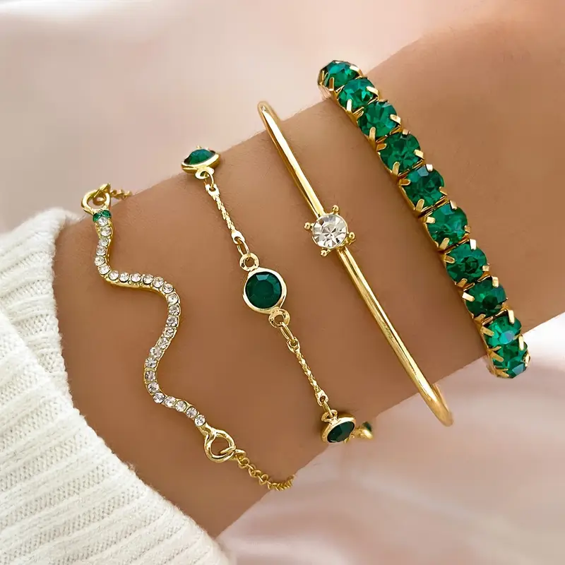 Conjunto de pulseras vintage con circonia verde