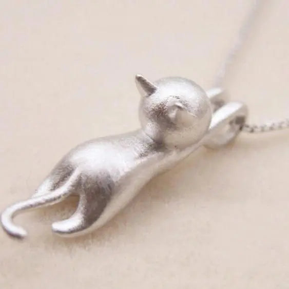 Collar juguetón de gatito en plata esterlina 925