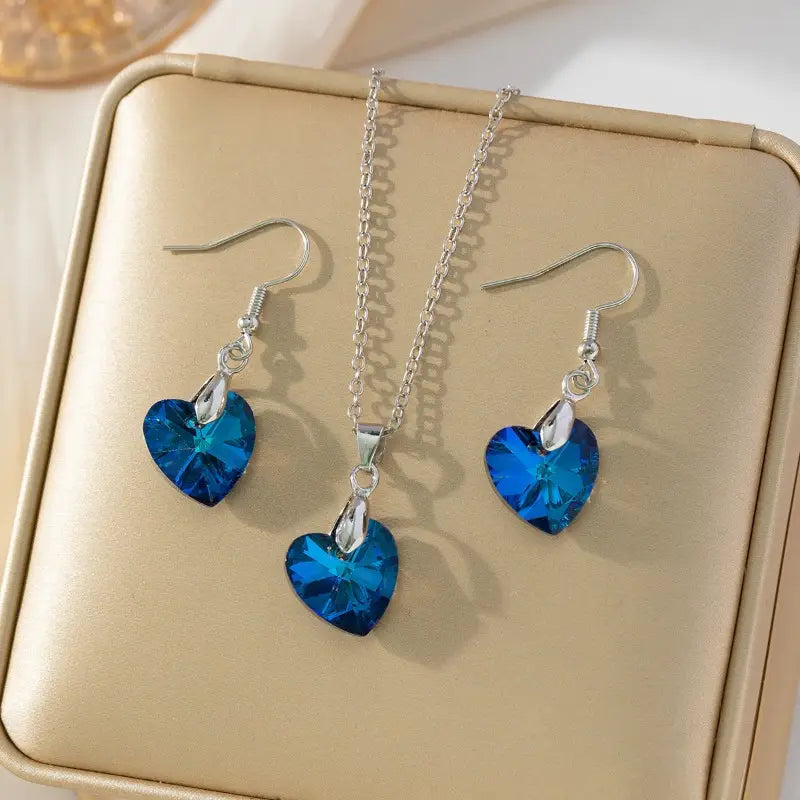 Lenora Caerwyn Jewelry Set | White Gold