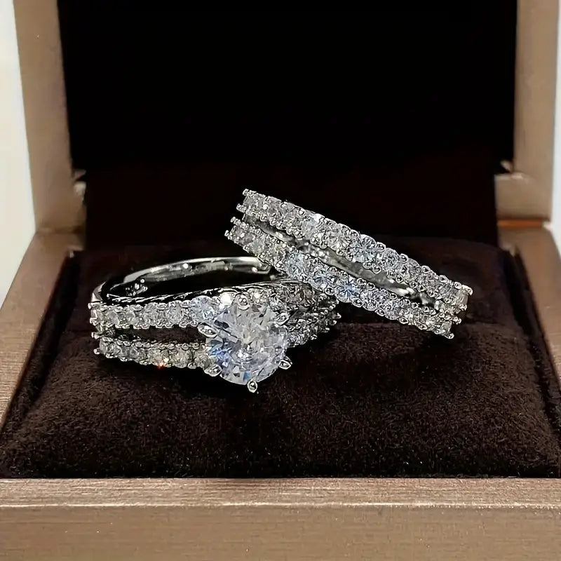 Set elegante de anillos Brillo Eterno