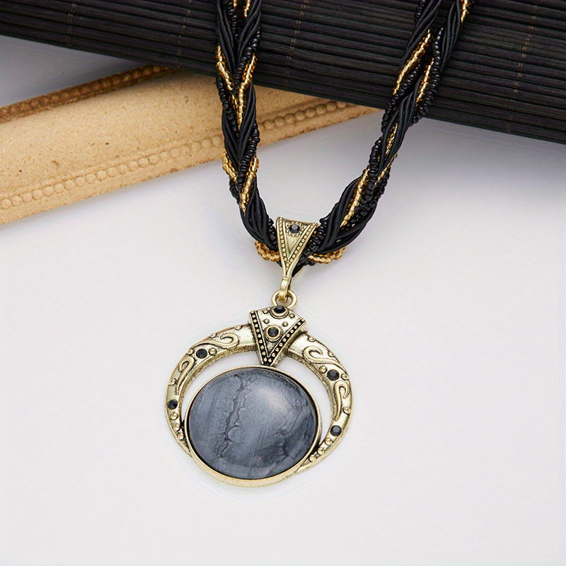 Collar bohemio con dije