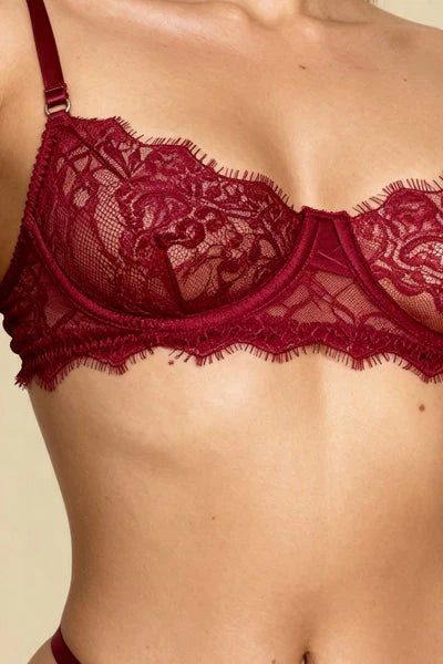 Cynthia Lingerie Set